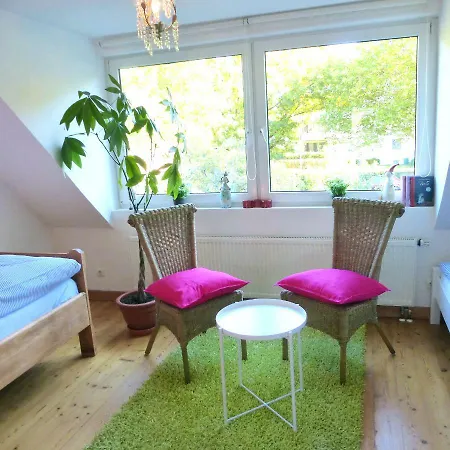 Gute Zeit Appartement Hamburg-Harburg Buitenkant foto